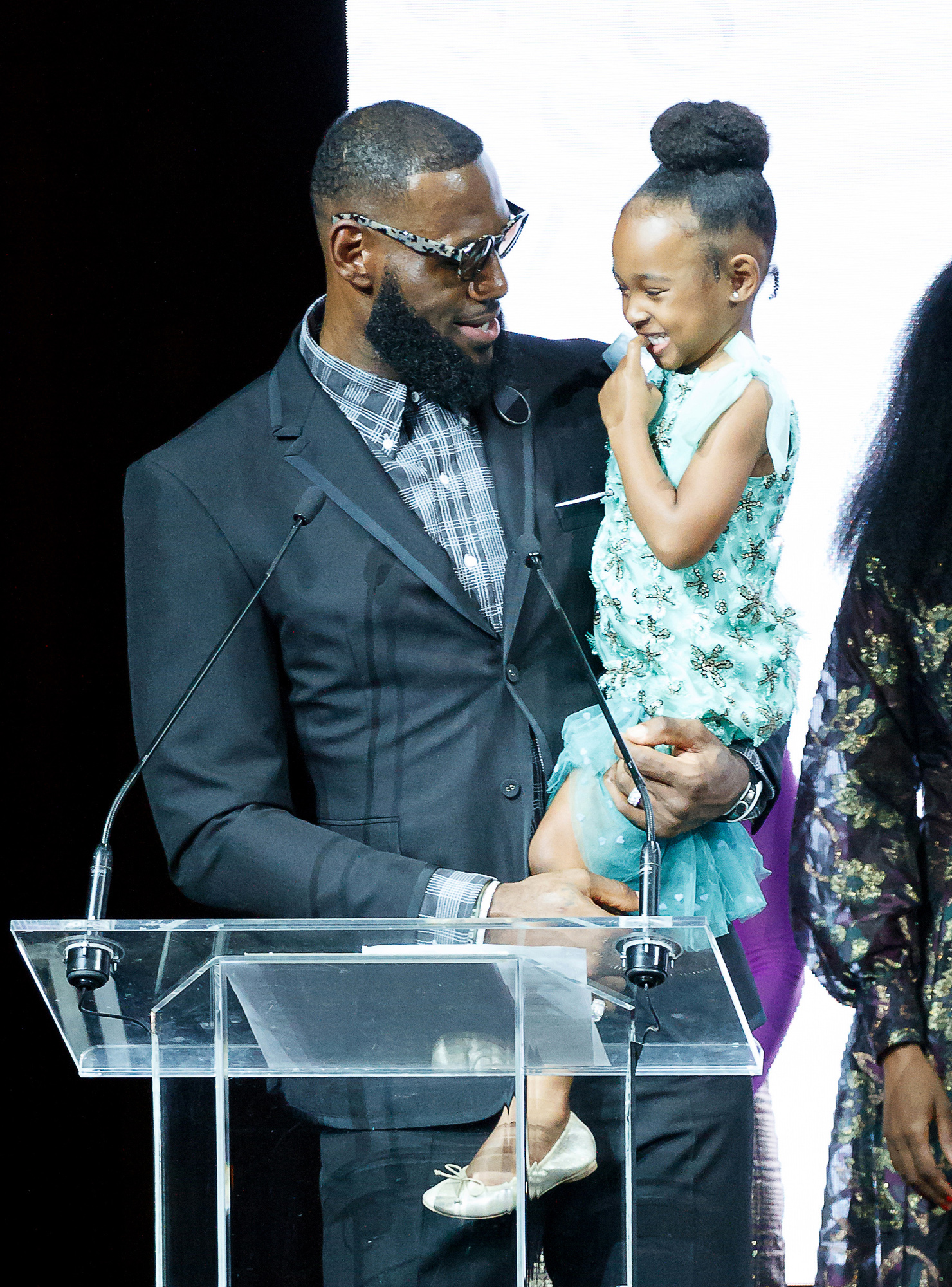 Lebron James And Daughter Zhuri: A Winning Volleyball Moment That ...